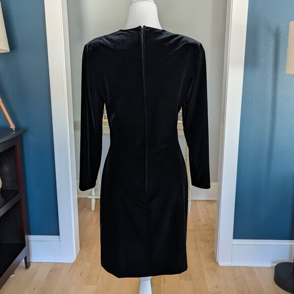 Vintage Niki Liva Black Velvet 90's Dress Sweetheart Neckline Size 4-6 Old Money - Picture 4 of 12